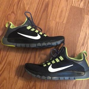 Nike free trainer 5.0